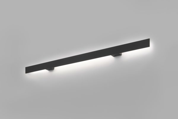 Wir von Lumiente verkaufen Leuchten namhafter Hersteller, hier die Stick 150 von Light Point.